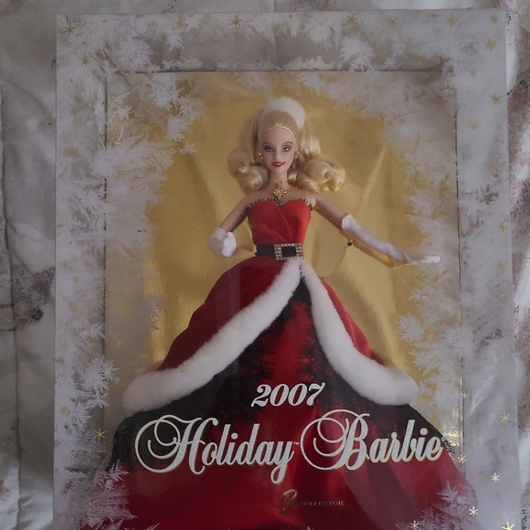 Barbie Collector Holiday Barbie 2007 - Picture 4 of 6